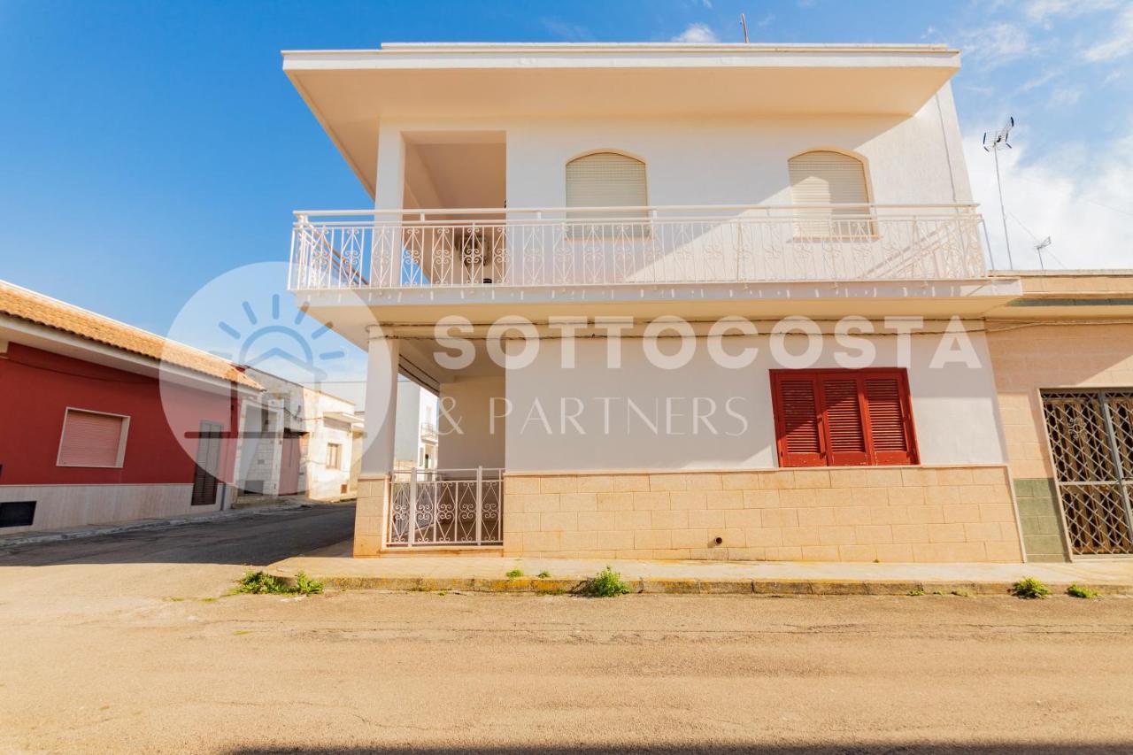 Апартаменты Moon & Sun Flat - Sant'Isidoro Сант-Исидоро Экстерьер фото